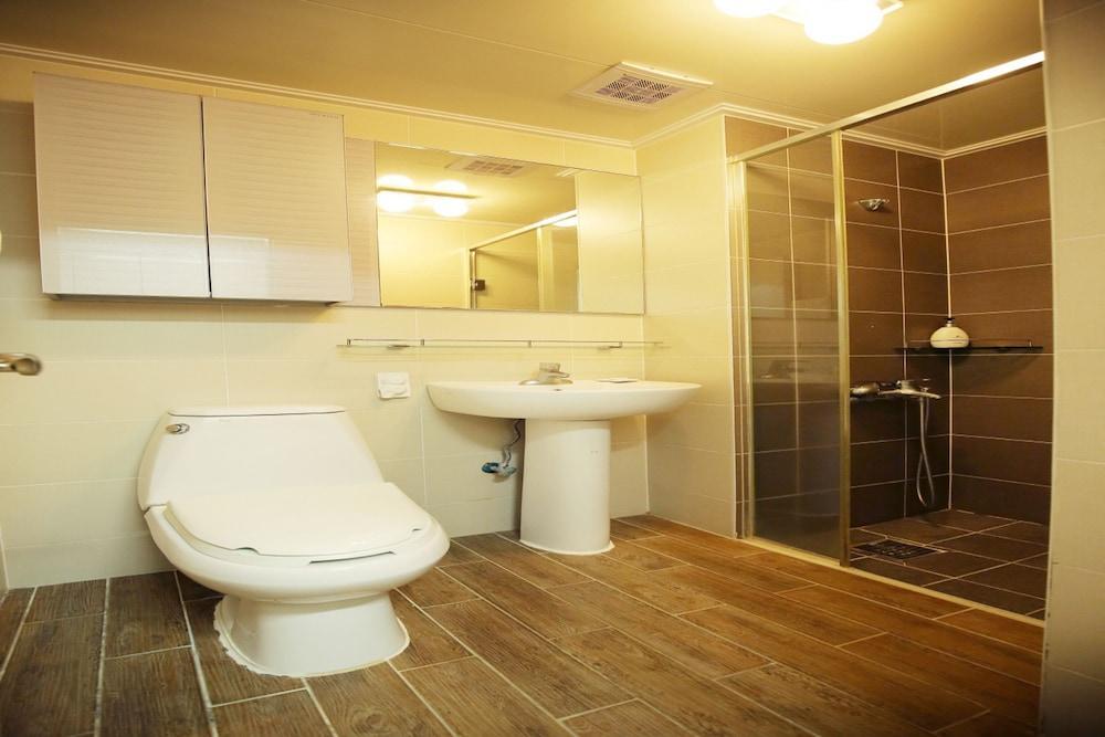 Jeju Airport Hotel Εξωτερικό φωτογραφία