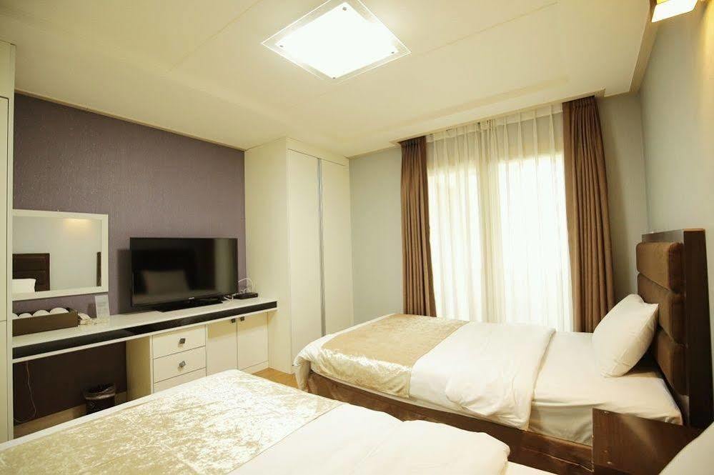 Jeju Airport Hotel Εξωτερικό φωτογραφία